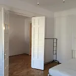 2 Double Bedrooms In A 6 * Bukarest