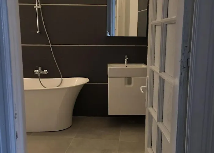 Lejlighed 2 Double Bedrooms In A 6 *