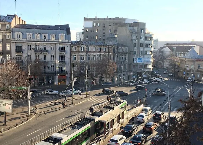 2 Double Bedrooms In A 6 Appartamento Bucarest